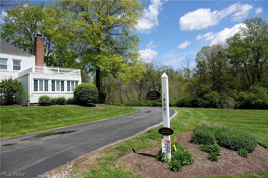 14661 Hillbrook Lane N Chagrin Falls OH 44022