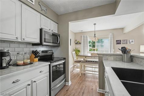 4080 Falconswalk Court Stow OH 44224