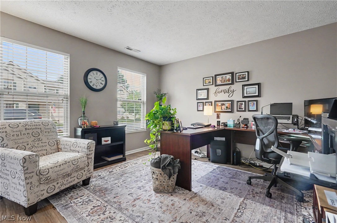 4080 Falconswalk Court Stow OH 44224