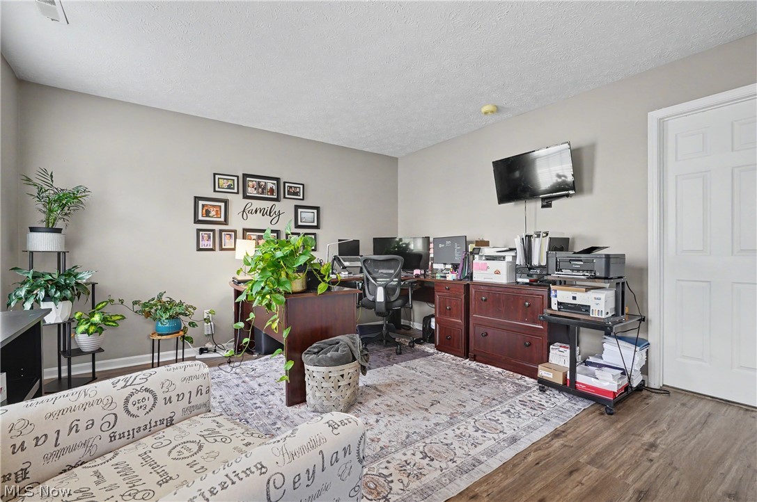 4080 Falconswalk Court Stow OH 44224