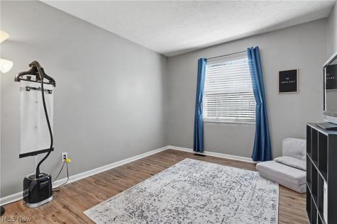 4080 Falconswalk Court Stow OH 44224
