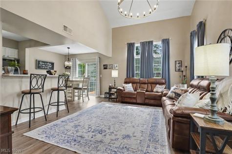 4080 Falconswalk Court Stow OH 44224