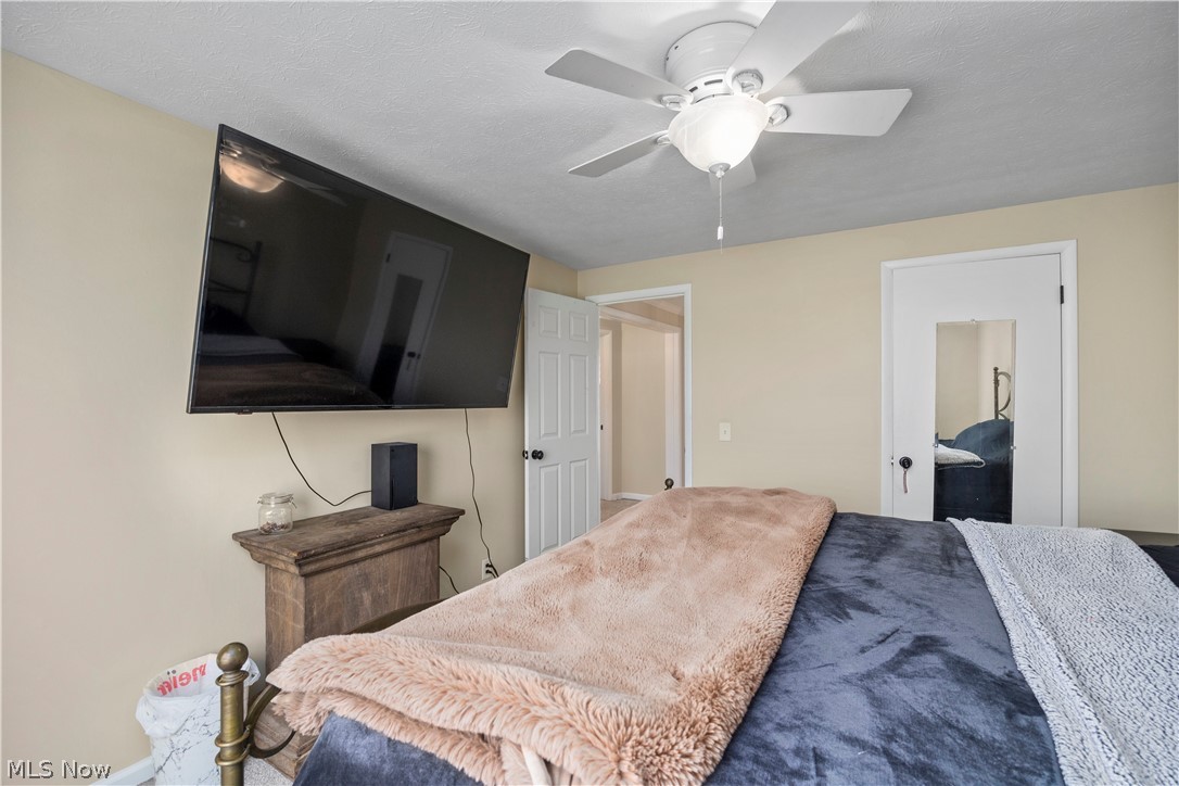 190 Deepwood Drive Wadsworth OH 44281