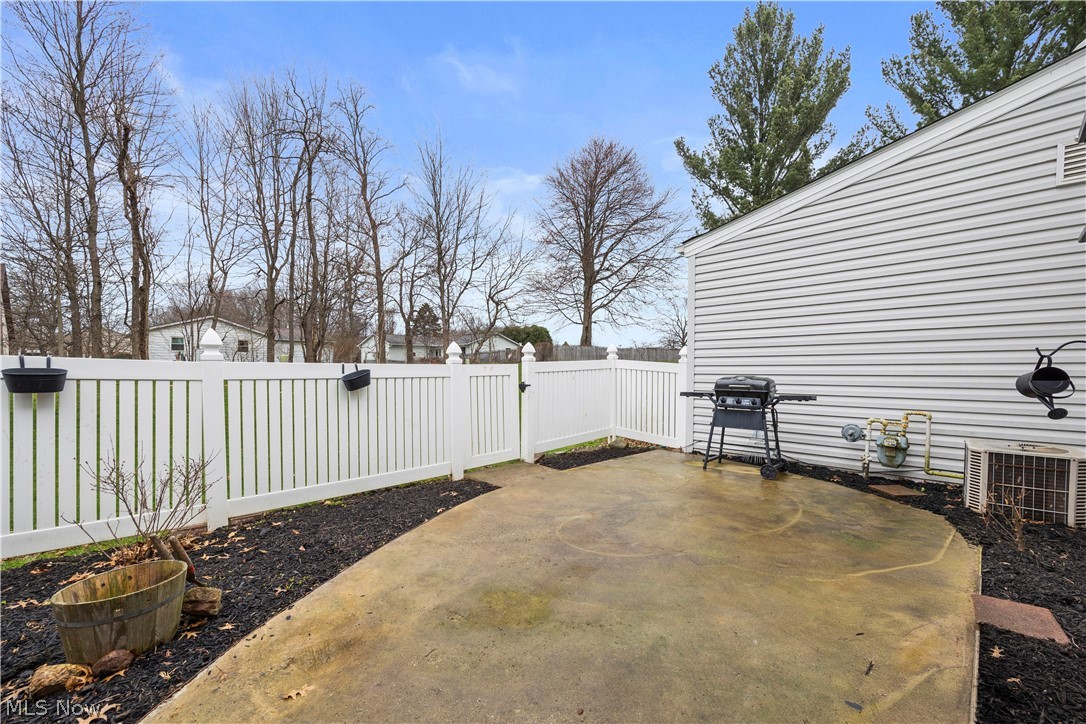 190 Deepwood Drive Wadsworth OH 44281