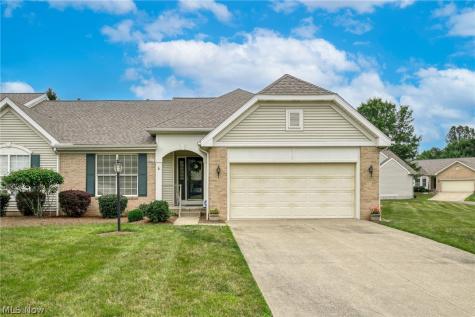 1827 Southpointe Circle NE Canton OH 44714