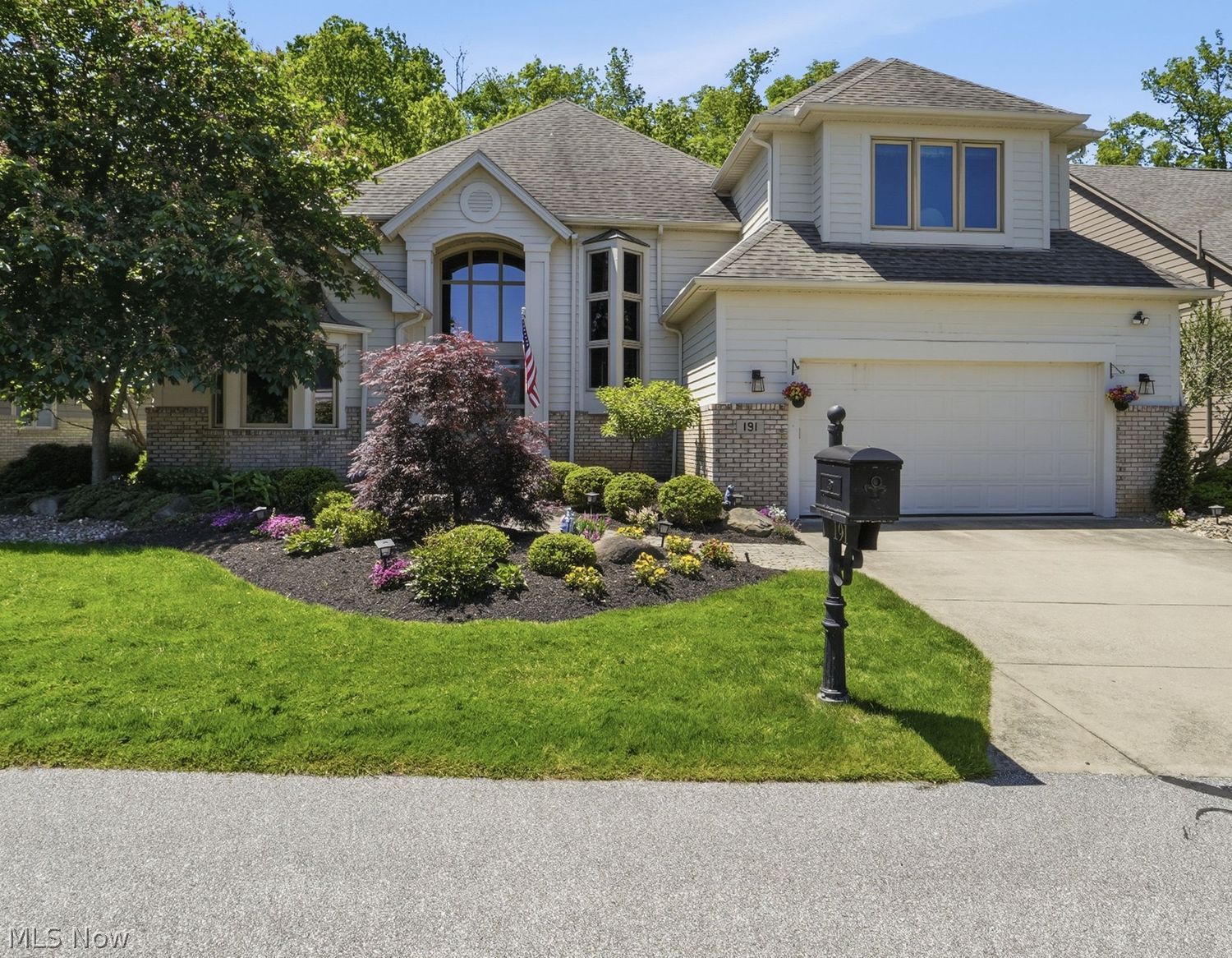 Aurora OH, 191 Brighton Drive