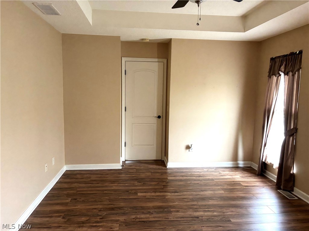 12 Cambridge Glen Columbiana OH 44408