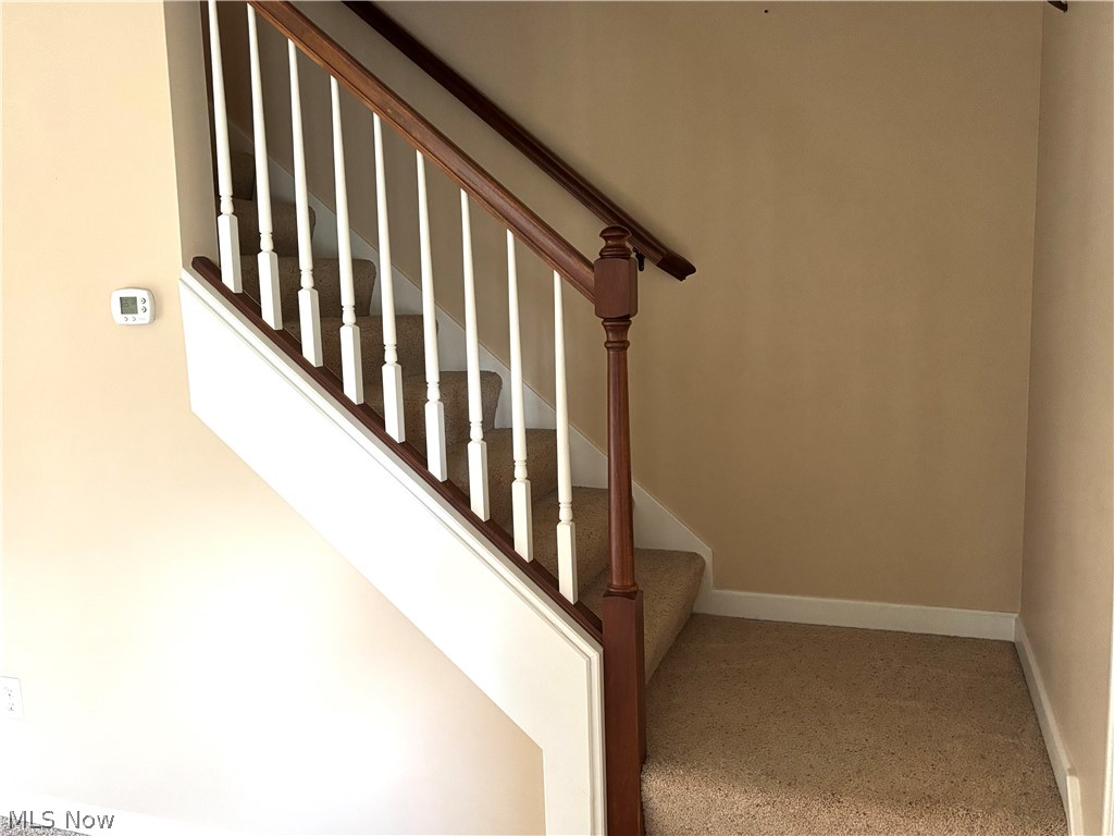 12 Cambridge Glen Columbiana OH 44408