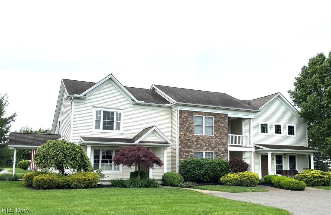 12 Cambridge Glen Columbiana OH 44408