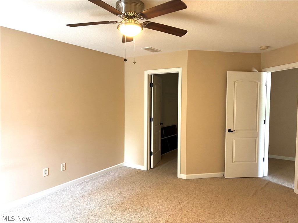 12 Cambridge Glen Columbiana OH 44408