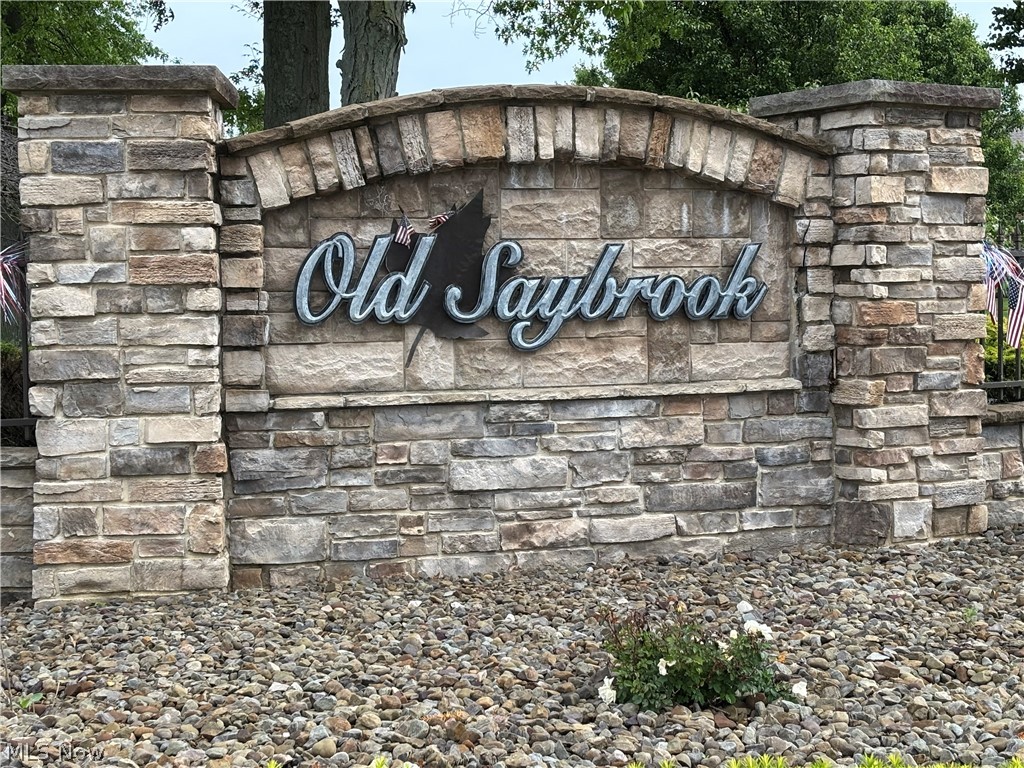 12 Cambridge Glen Columbiana OH 44408