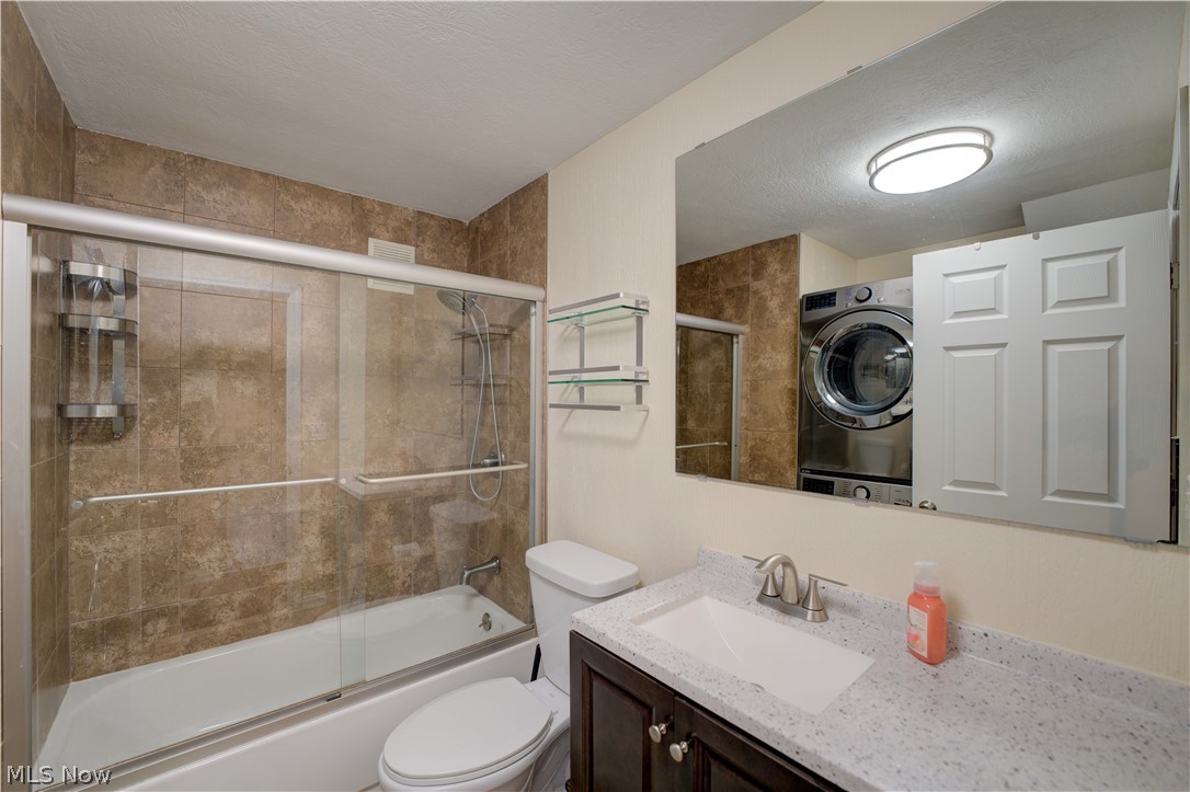 727 Tollis Parkway Broadview Heights OH 44147