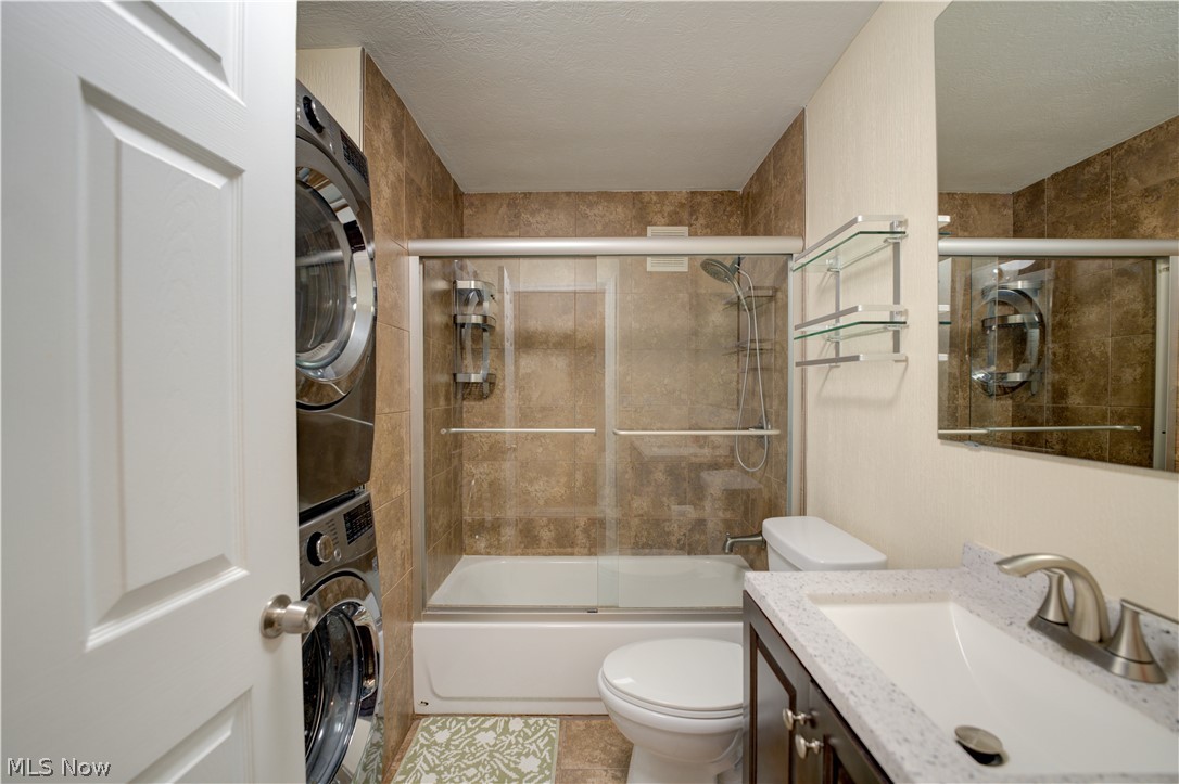 727 Tollis Parkway Broadview Heights OH 44147