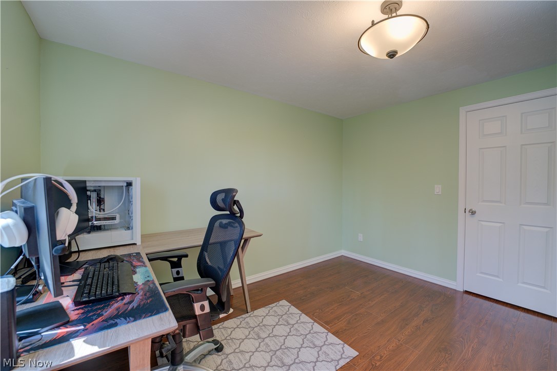 727 Tollis Parkway Broadview Heights OH 44147