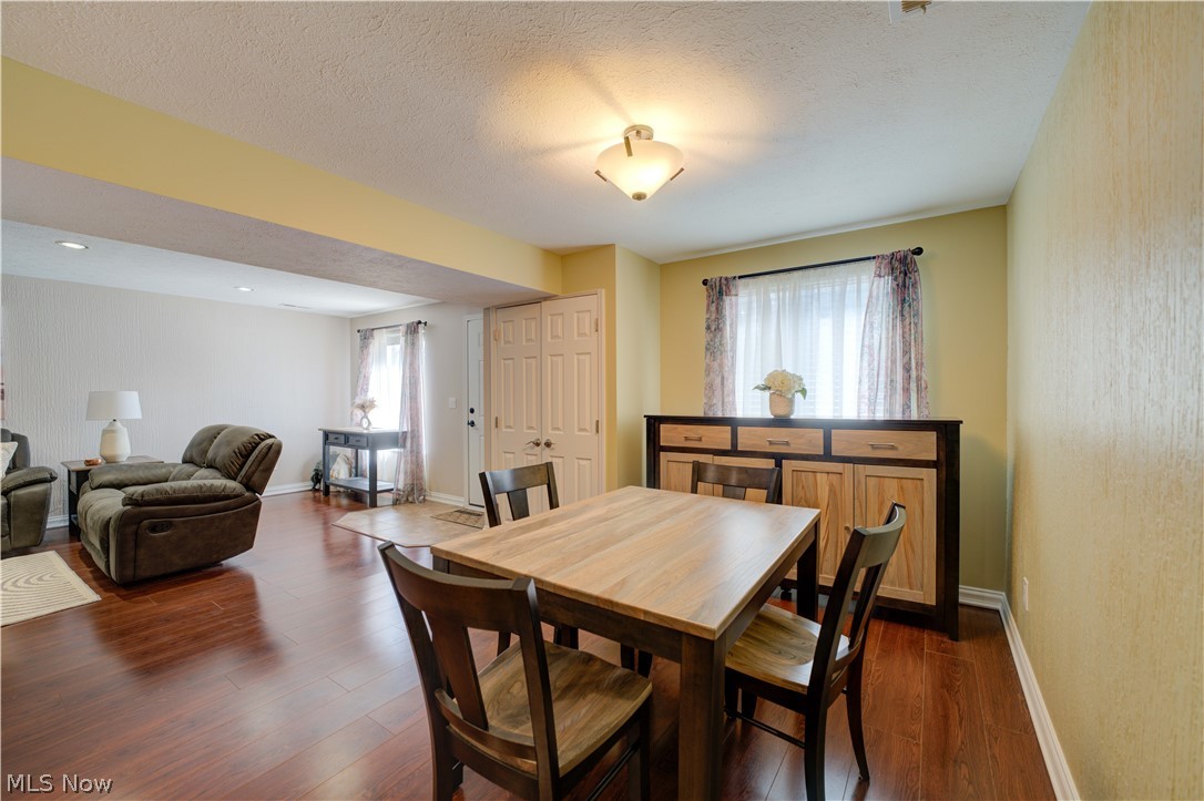 727 Tollis Parkway Broadview Heights OH 44147