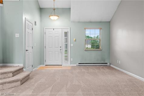 763 Valley View Court Kent OH 44240