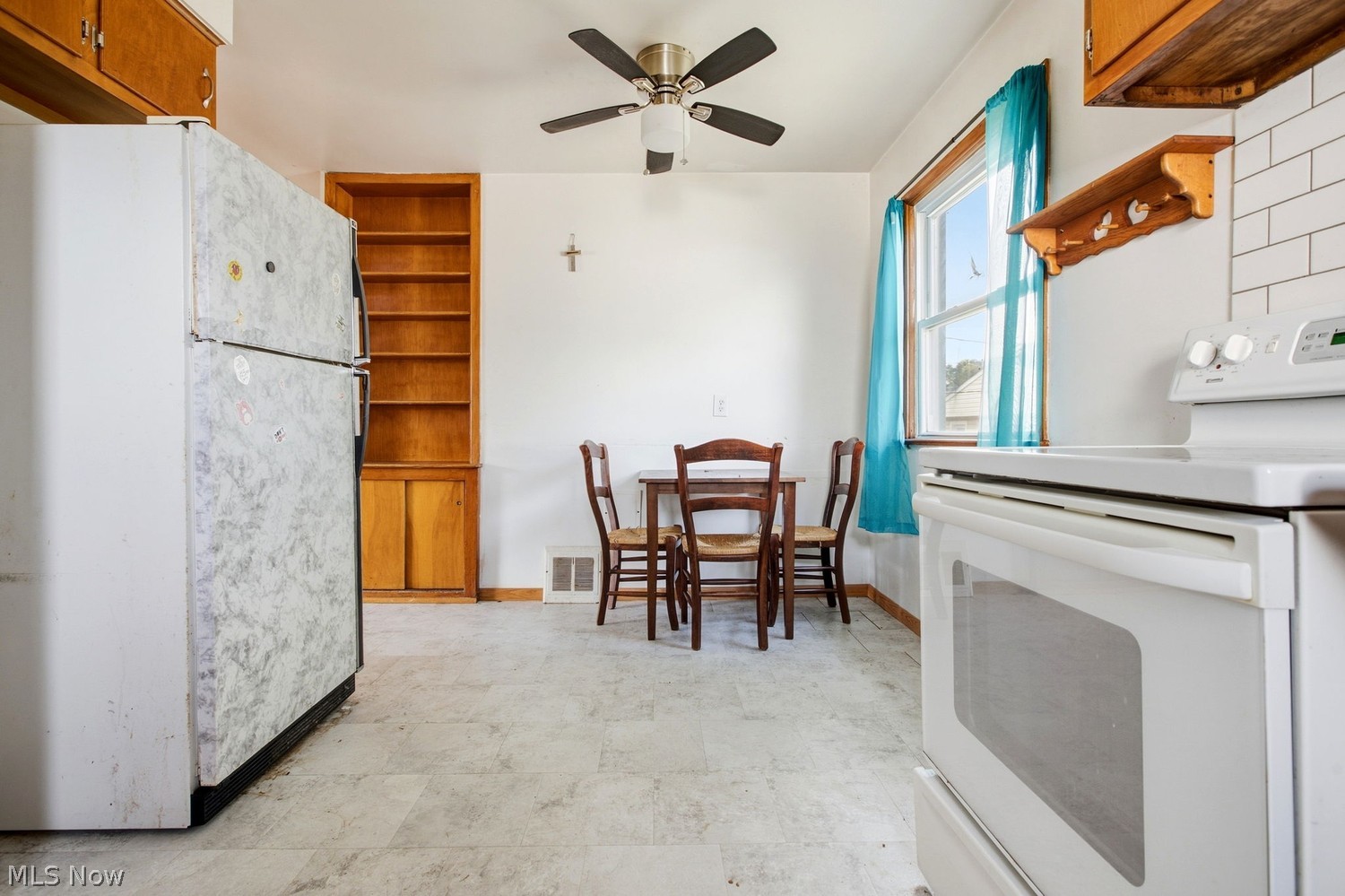 1574 Rush Road Wickliffe OH 44092