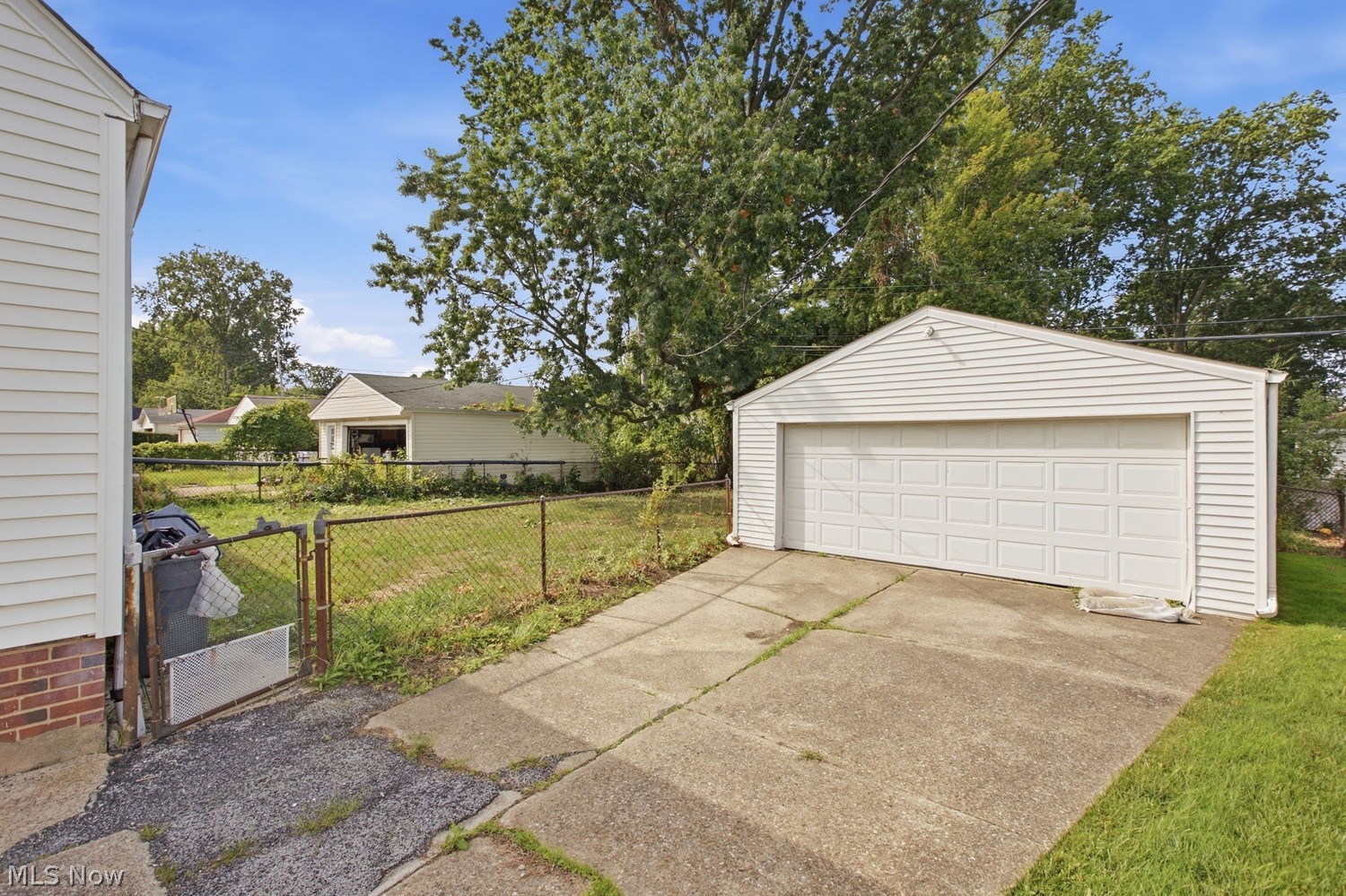 1574 Rush Road Wickliffe OH 44092