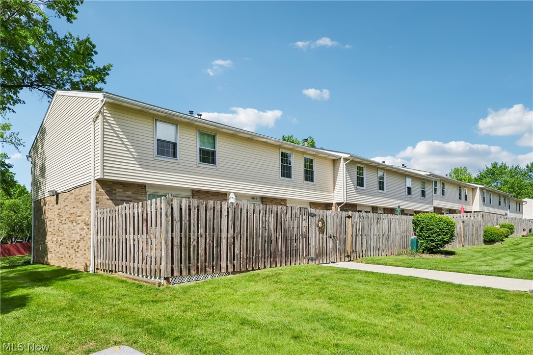 1860 Higby Drive Stow OH 44224