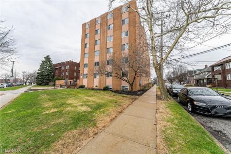 12029 Clifton Boulevard Lakewood OH 44107