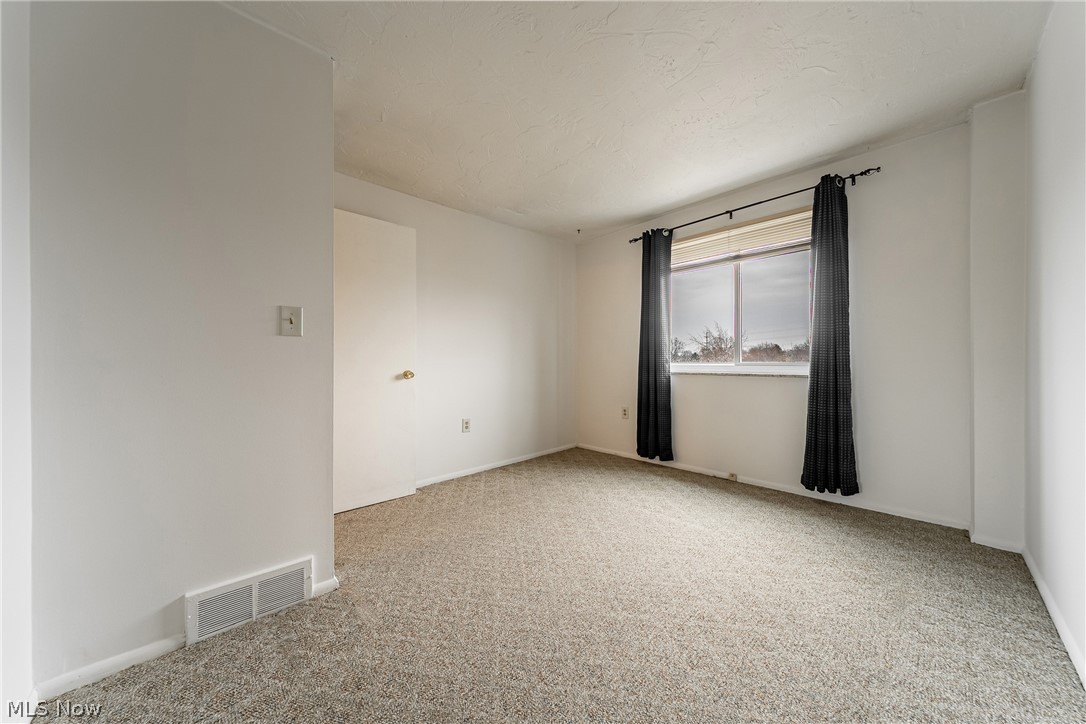 12029 Clifton Boulevard Lakewood OH 44107