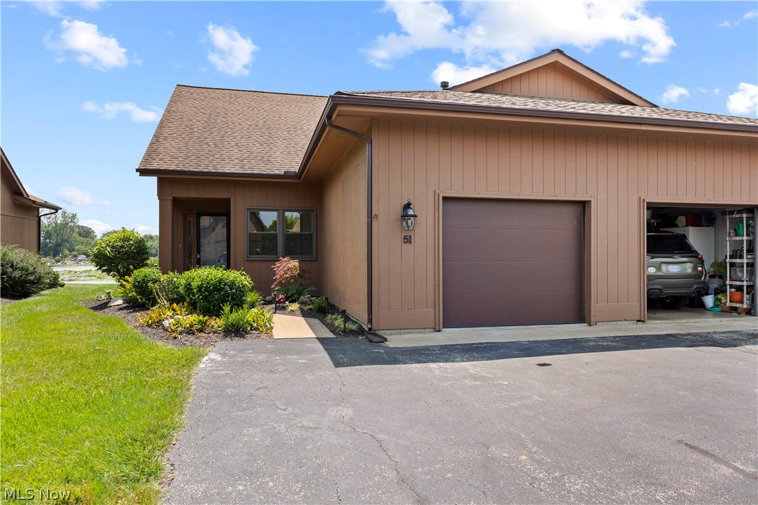 51 N Harbors End Drive Port Clinton OH 43452