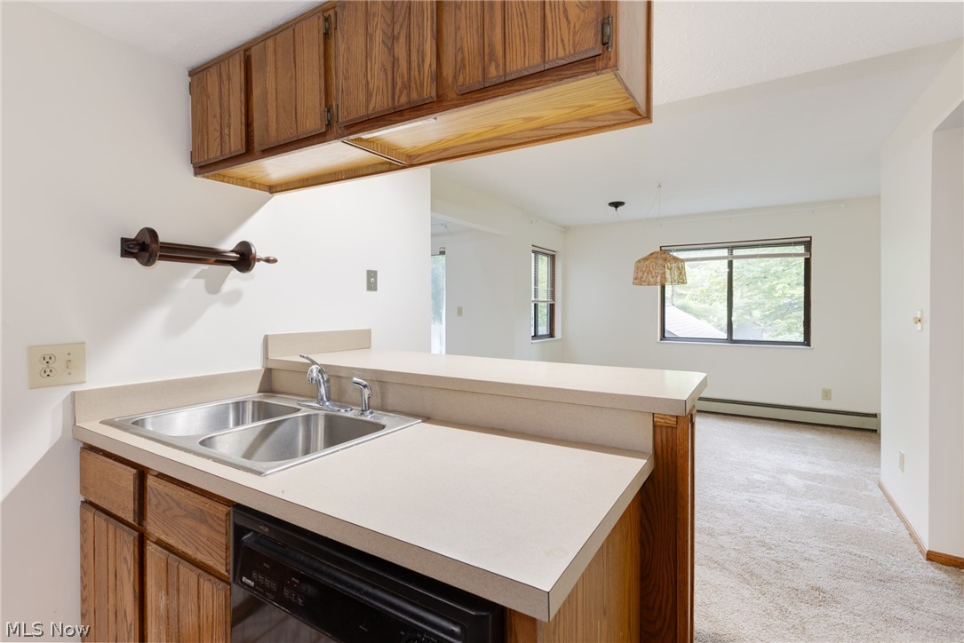 2143 Pinebrook Trail Cuyahoga Falls OH 44223