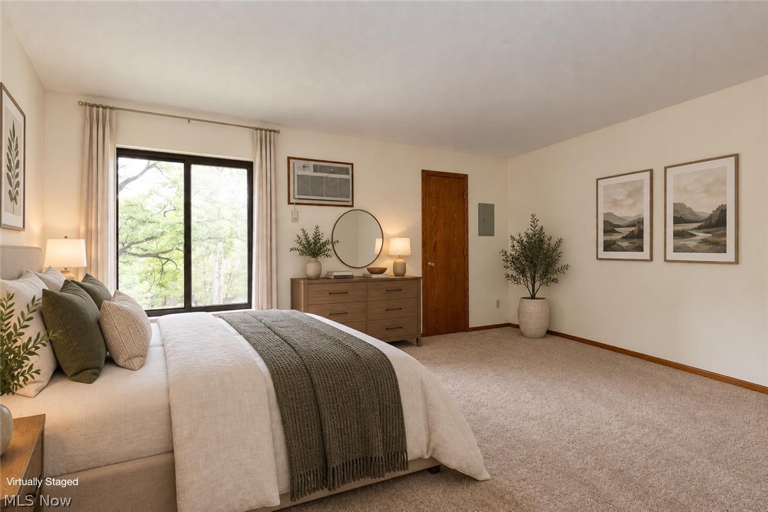 2143 Pinebrook Trail Cuyahoga Falls OH 44223