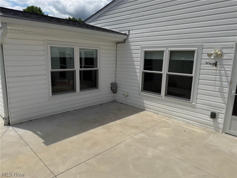 2143 Greenway Drive Uniontown OH 44685
