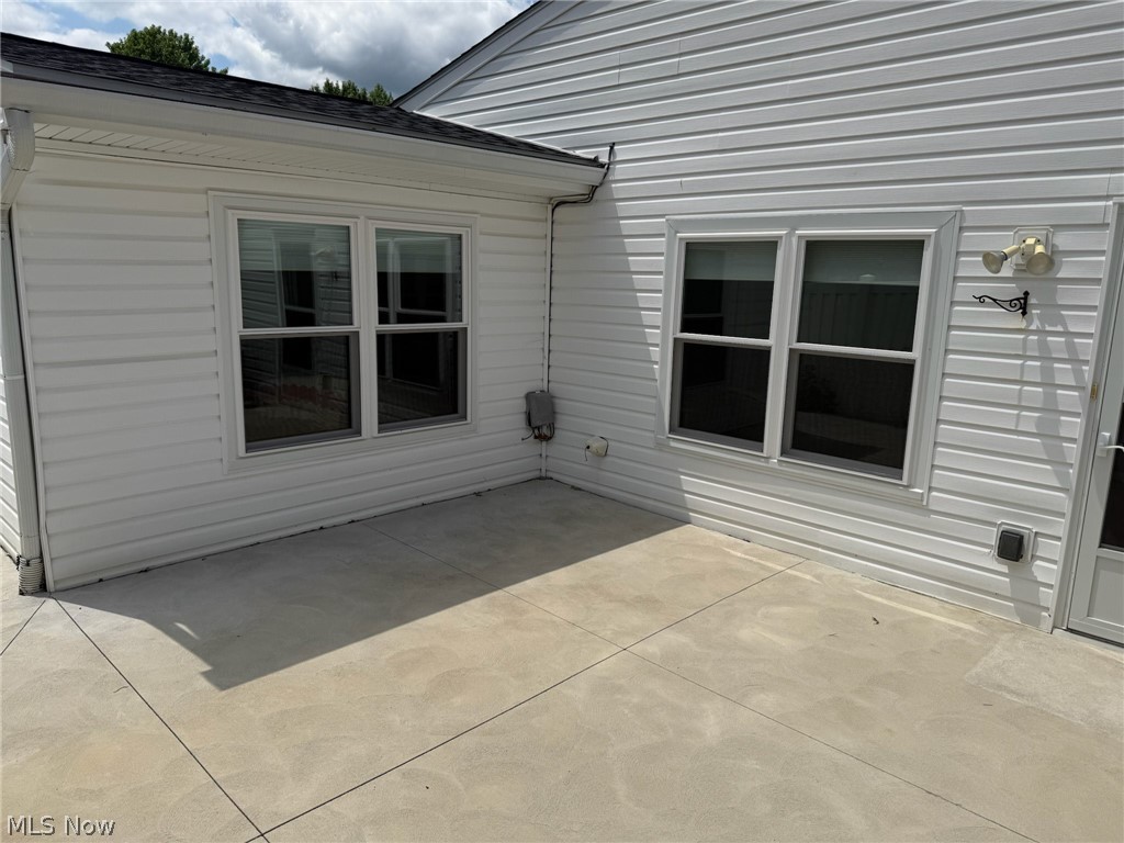 2143 Greenway Drive Uniontown OH 44685