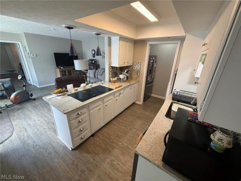 2143 Greenway Drive Uniontown OH 44685