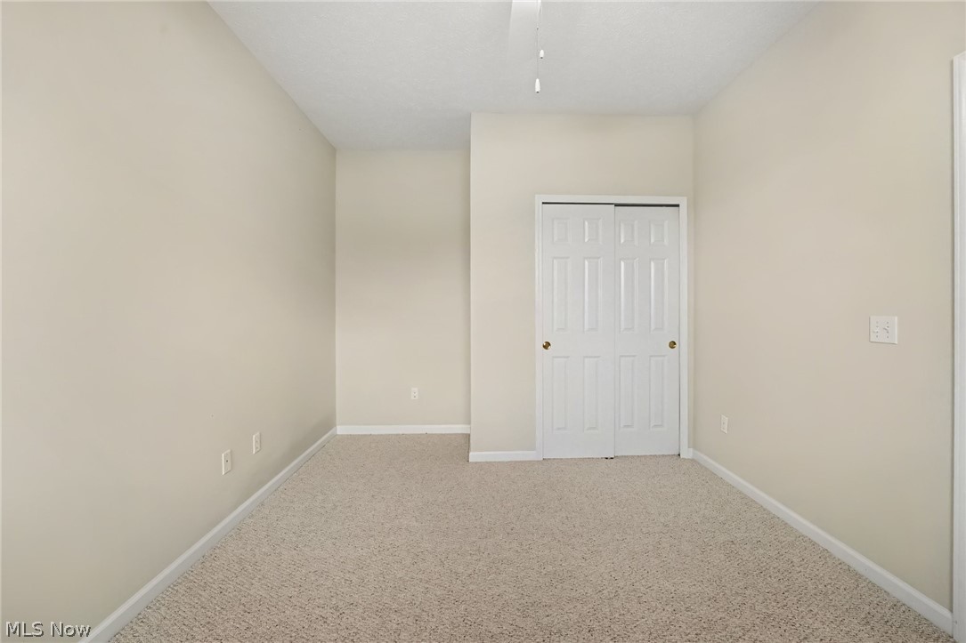 566 Hyannis Port Circle Avon Lake OH 44012