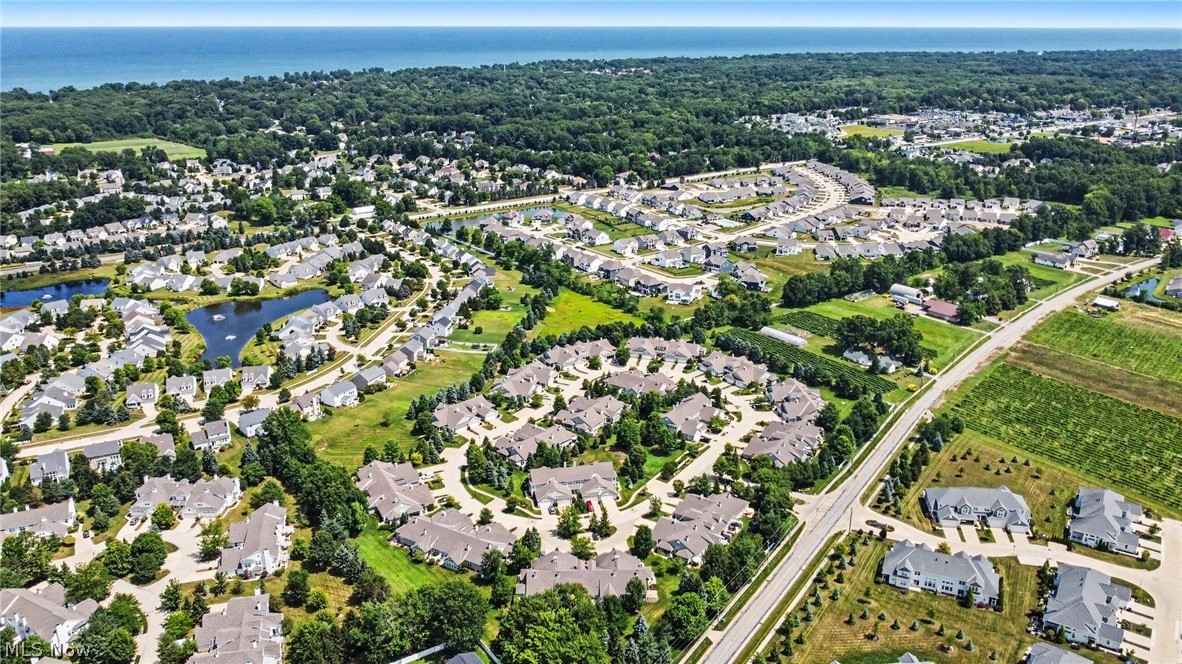 566 Hyannis Port Circle Avon Lake OH 44012