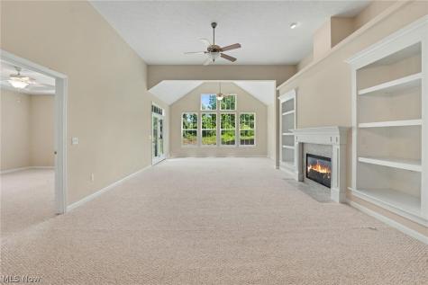 566 Hyannis Port Circle Avon Lake OH 44012