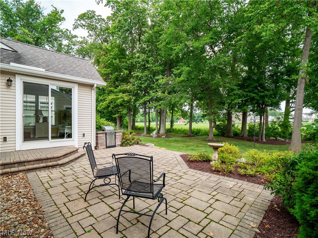 653 Heron Bay Avon Lake OH 44012