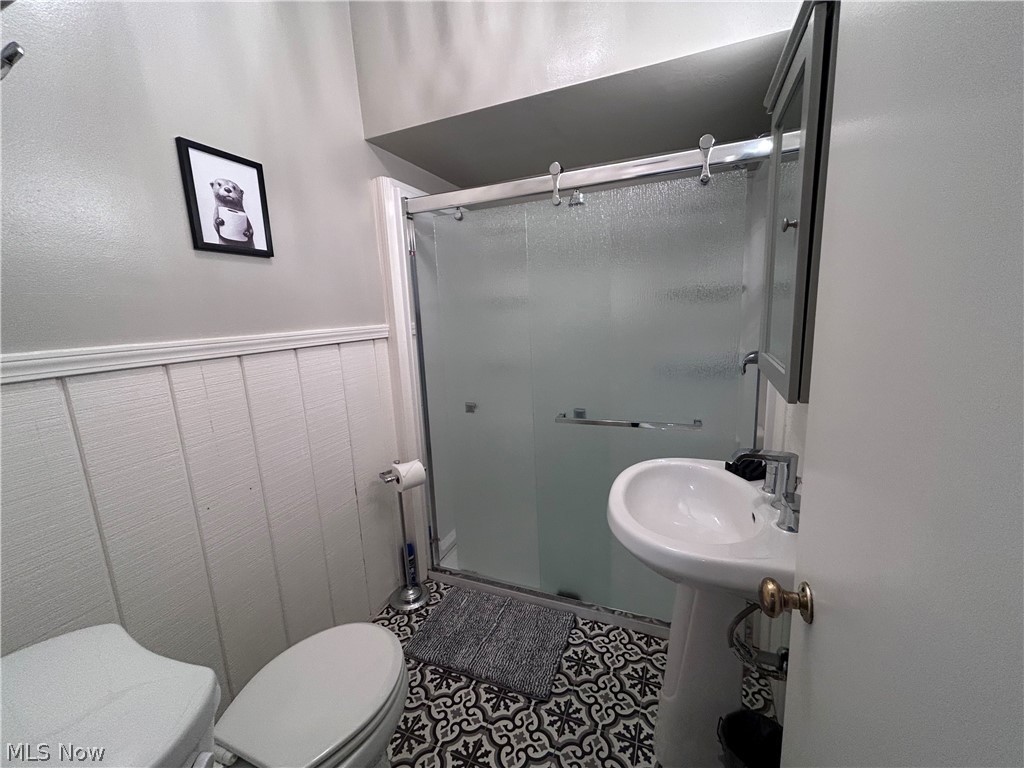 15925 Van Aken Boulevard Shaker Heights OH 44120
