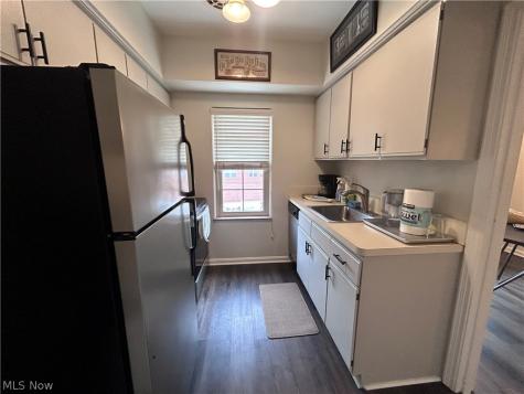 15925 Van Aken Boulevard Shaker Heights OH 44120