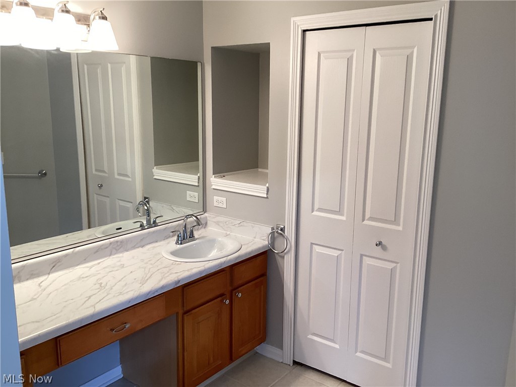 5647 N Greenway Court Highland Heights OH 44143