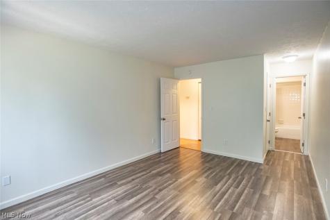 4849 Grace Road North Olmsted OH 44070