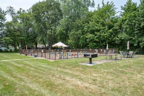 4849 Grace Road North Olmsted OH 44070