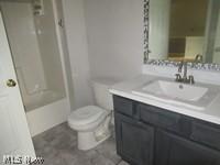 3718 Minster Court Cleveland OH 44105