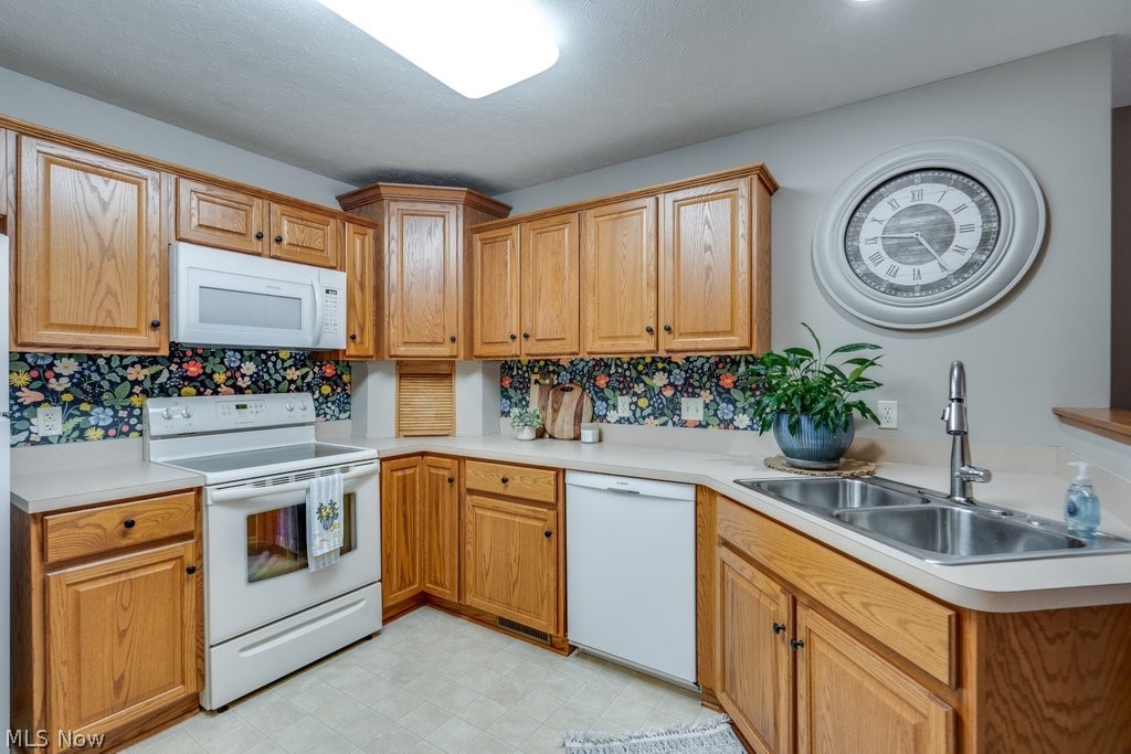 357 Woodbury Circle Dalton OH 44618