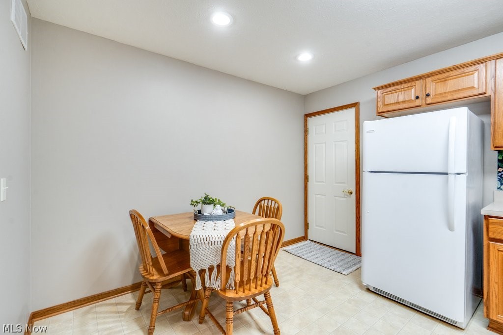 357 Woodbury Circle Dalton OH 44618
