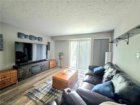 4615 Oak Hill Boulevard Lorain OH 44053
