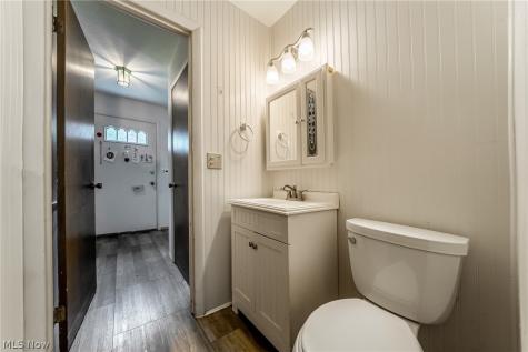 19662 Lorain Road Fairview Park OH 44126