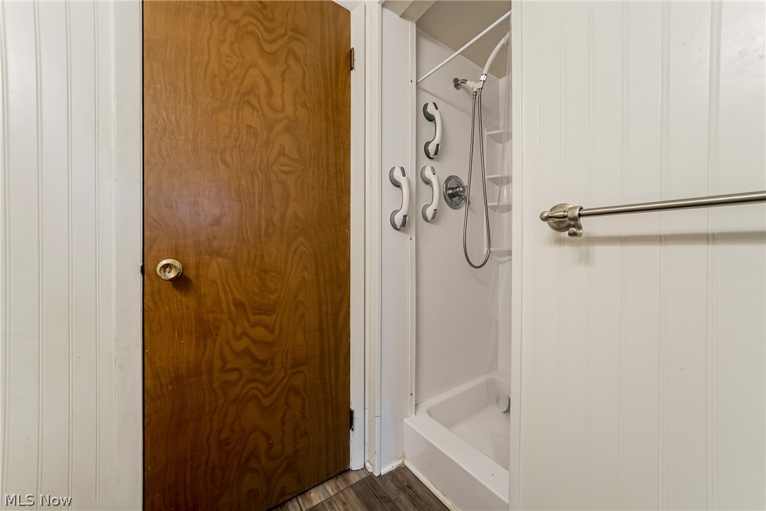 19662 Lorain Road Fairview Park OH 44126