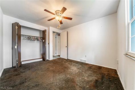 19662 Lorain Road Fairview Park OH 44126