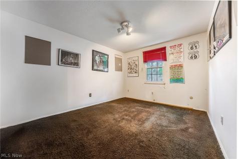 19662 Lorain Road Fairview Park OH 44126