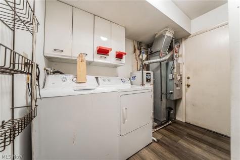 19662 Lorain Road Fairview Park OH 44126