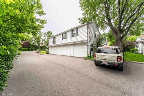 19662 Lorain Road Fairview Park OH 44126